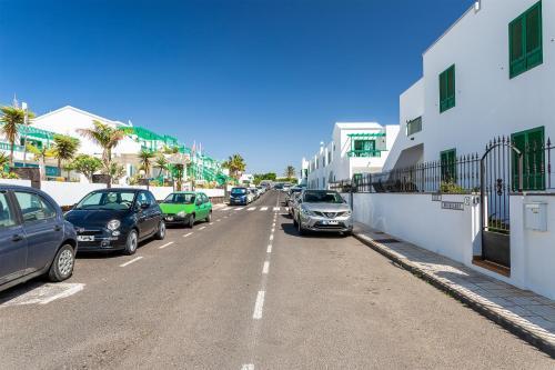 Apartamentos Los Quiqueres Puerto del Carmen  Exterior photo